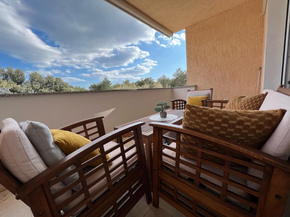 Apartmani Pernjak Мандре Экстерьер фото
