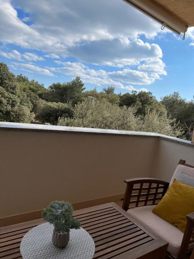 Apartmani Pernjak Мандре Экстерьер фото