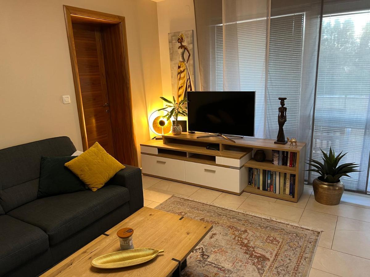 Apartmani Pernjak Мандре Экстерьер фото