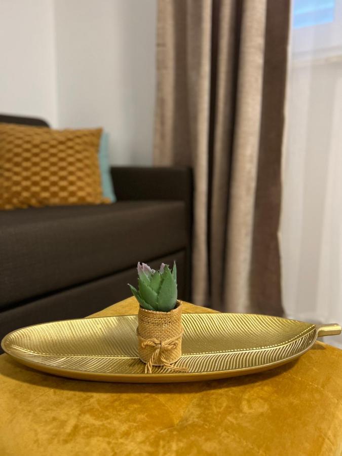 Apartmani Pernjak Мандре Экстерьер фото