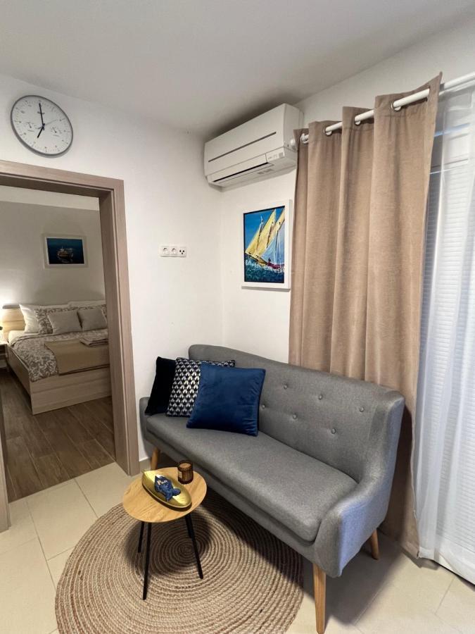 Apartmani Pernjak Мандре Экстерьер фото